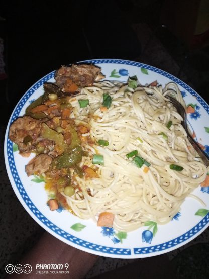 Spaghetti with Chicken Coconut Sauce
